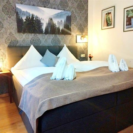 Stadthotel Дегендорф Екстериор снимка