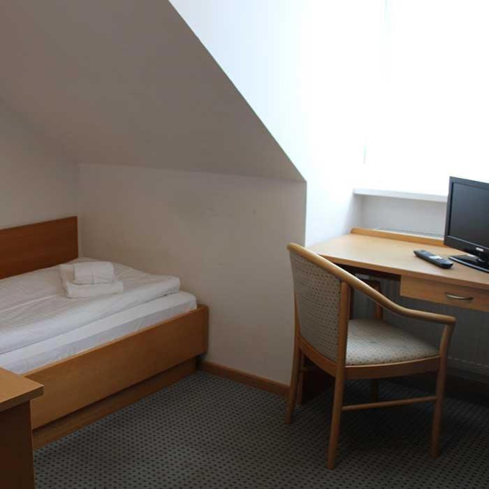 Stadthotel Дегендорф Екстериор снимка